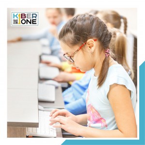 Наконец-то в Москве! - КИБЕРшкола программирования для детей, компьютерные курсы для школьников, начинающих и подростков - KIBERone г. Донецк