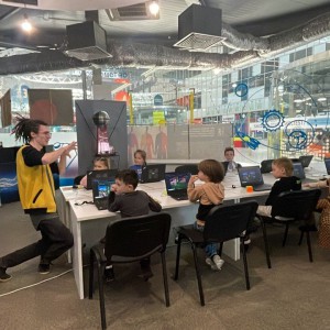 KIBERone стал официальным партнером Технопарка «Сколково» - КИБЕРшкола программирования для детей, компьютерные курсы для школьников, начинающих и подростков - KIBERone г. Донецк